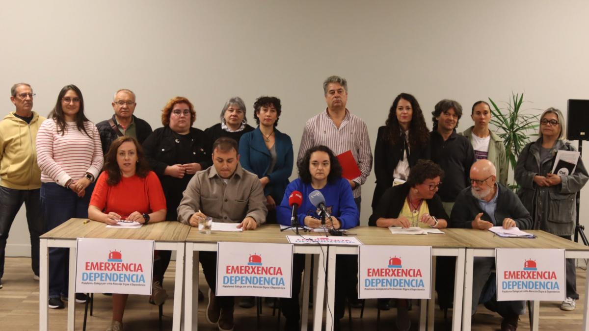 Acto de presentación da plataforma 'Emerxencia Dependencia'