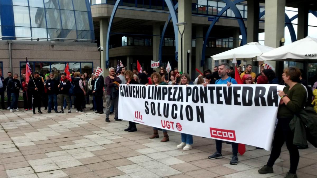 Protesta de persoal do sector da limpeza da provincia de Pontevedra