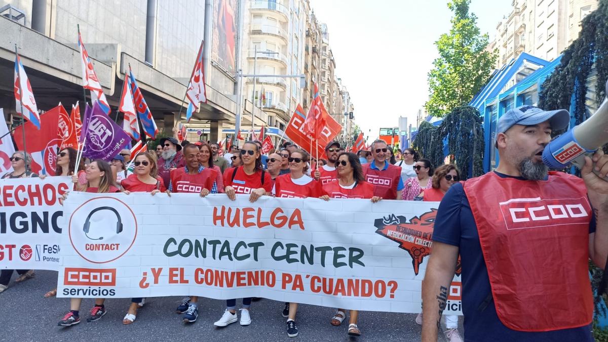 Manifestación en Vigo do sector de centros de chamadas