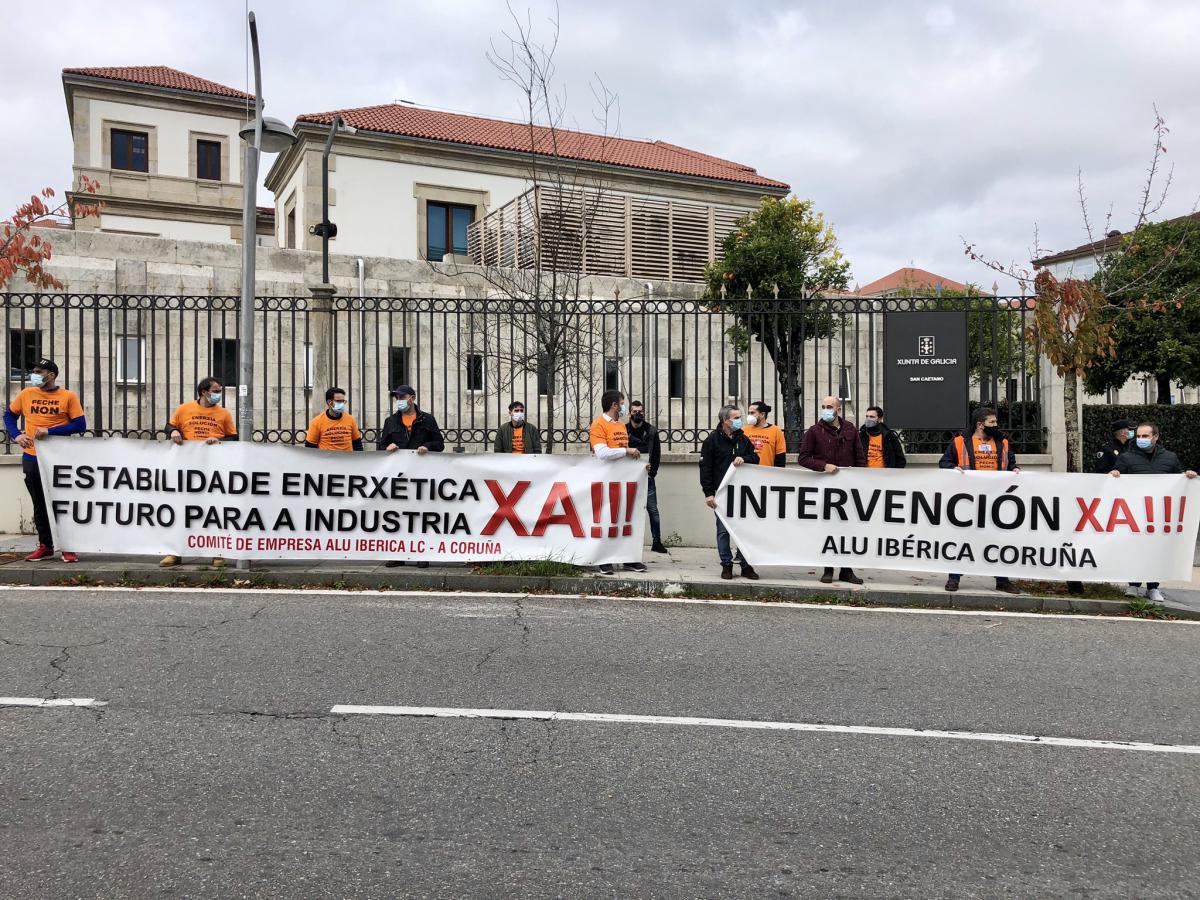 Concentracin fronte  sede central da Xunta