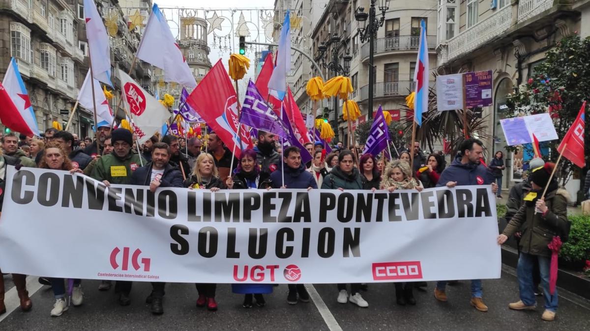 Manifestación en Vigo durante a xornada de folga do sector da limpeza (10/1/2024)