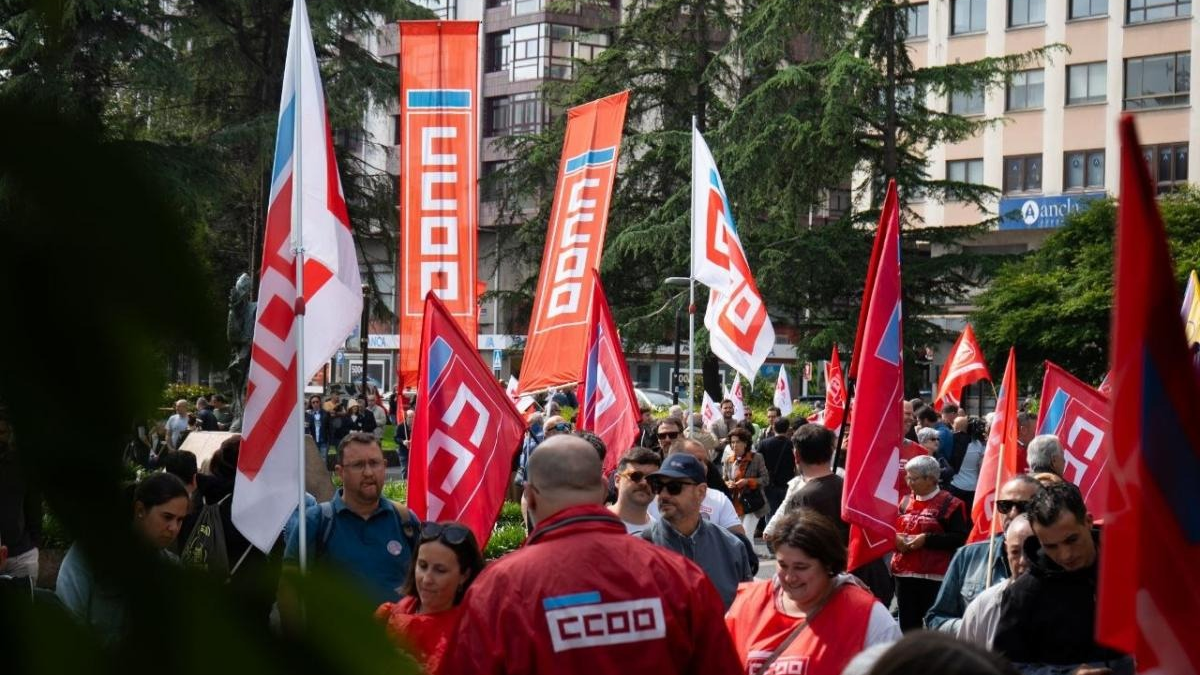 Manifestantes o 1 de Mao de 2026, na Coruña.
