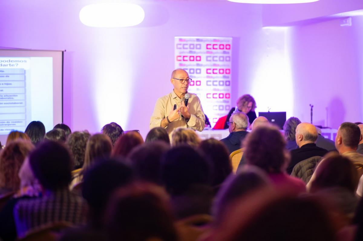 Xornada 'Escoitar salva vidas', organizada por CCOO co gallo do 25N
