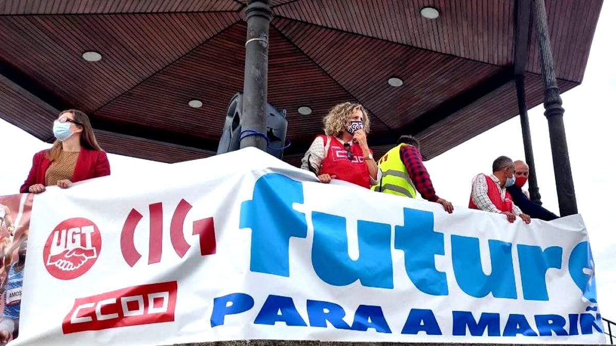 CCOO e outros sindicatos esixen «futuro» para A Mariña. No centro, a secretaria xeral de CCOO, Amelia Pérez