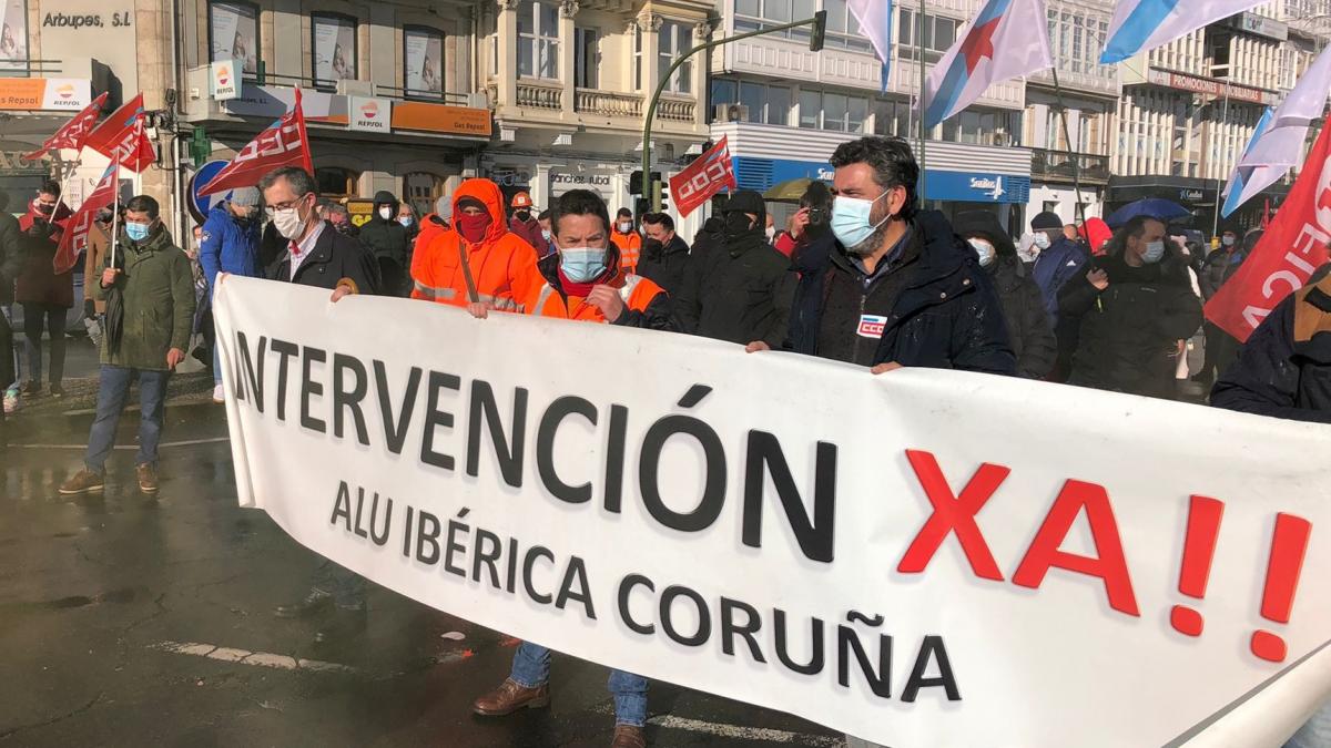 Manifestación do persoal de Alu Ibérica na Coruña, o sábado 9 de xaneiro de 2021
