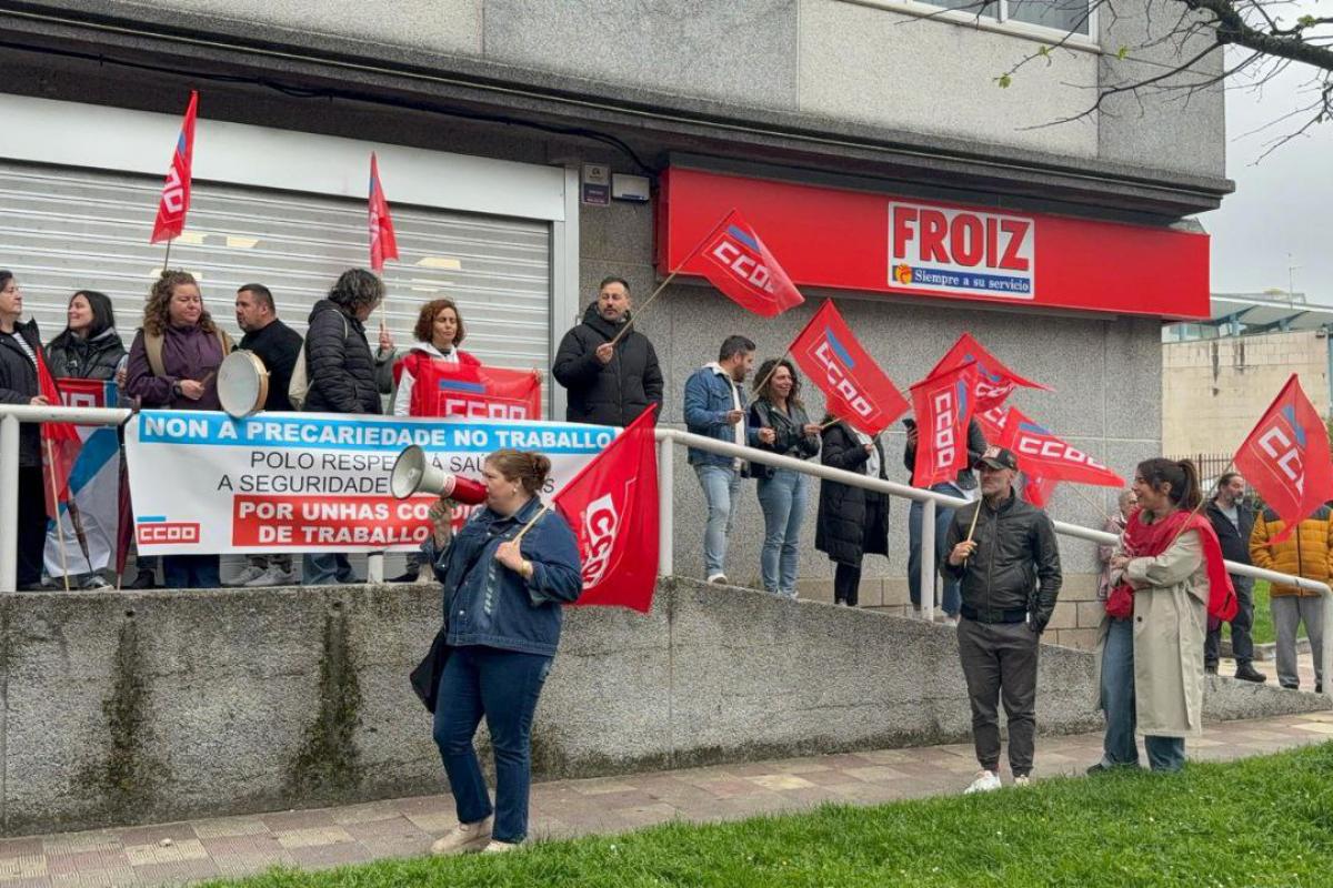 Folga en el supermercado Froiz de Caranza (Ferrol)
