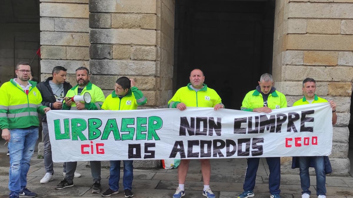 Concentracin do persoal de Urbaser-Santiago en maio do 2022