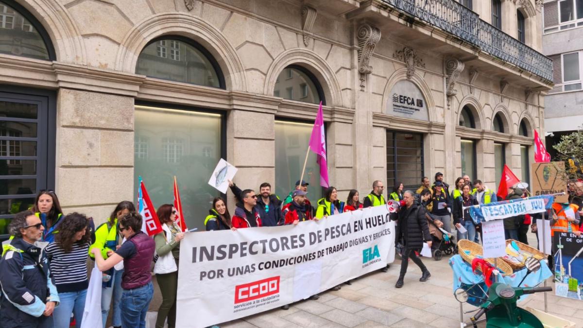 Protesta en Vigo do persoal de Inspeccin de Pesca, diante das oficinas da Axencia Europea de Control de Pesca (5/3/2025)