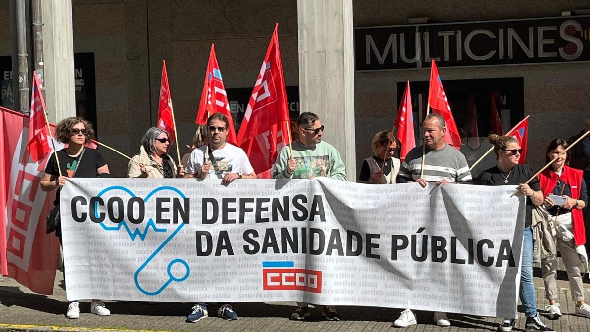 Concentracin de SOS Sanidade Pblica fronte ao Parlamento de Galicia (12/4/2024)