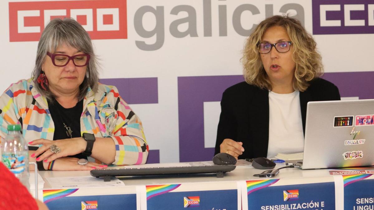 De esq. a der., María García Barcia e Amelia Pérez